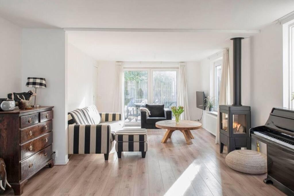 Klaproos Bergen Nh Villa Kültér fotó